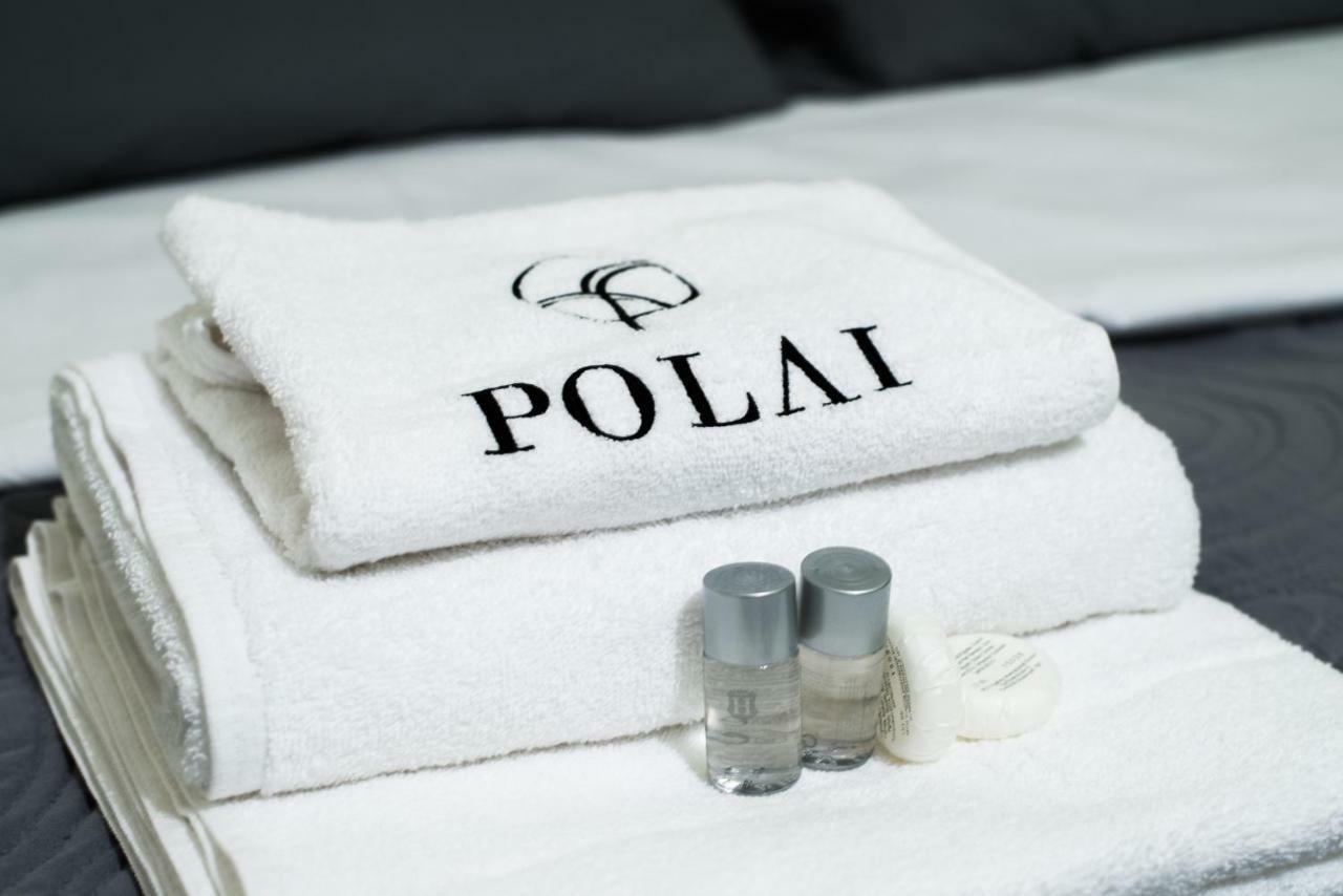 Polai Center Apartments Oda fotoğraf